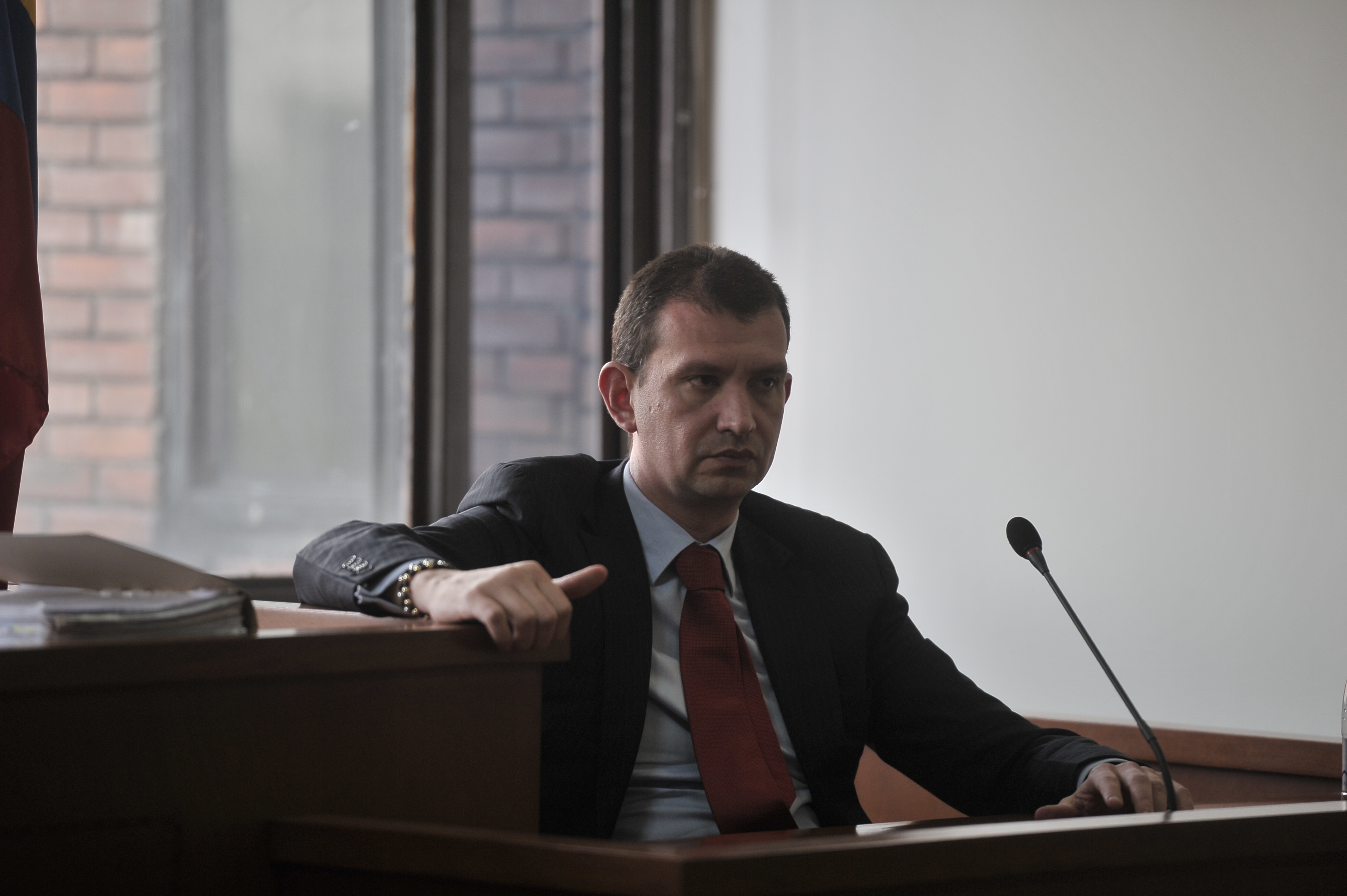 Un juez de Bogotá deberá resolver situación de prisión domiciliaria de Emilio Tapia