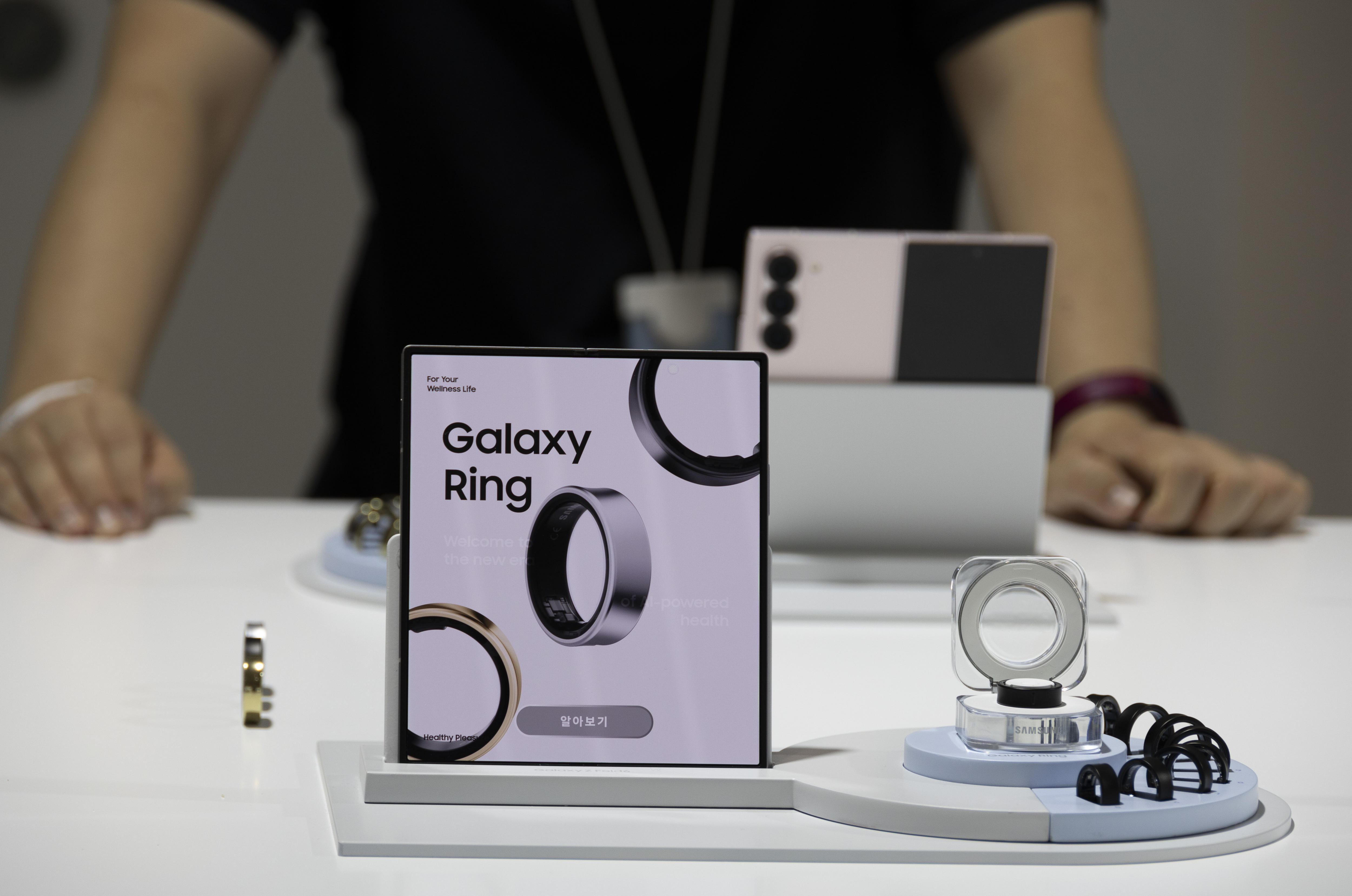¿Cuánto cuestan los nuevos celulares y dispositivos presentados por Samsung?