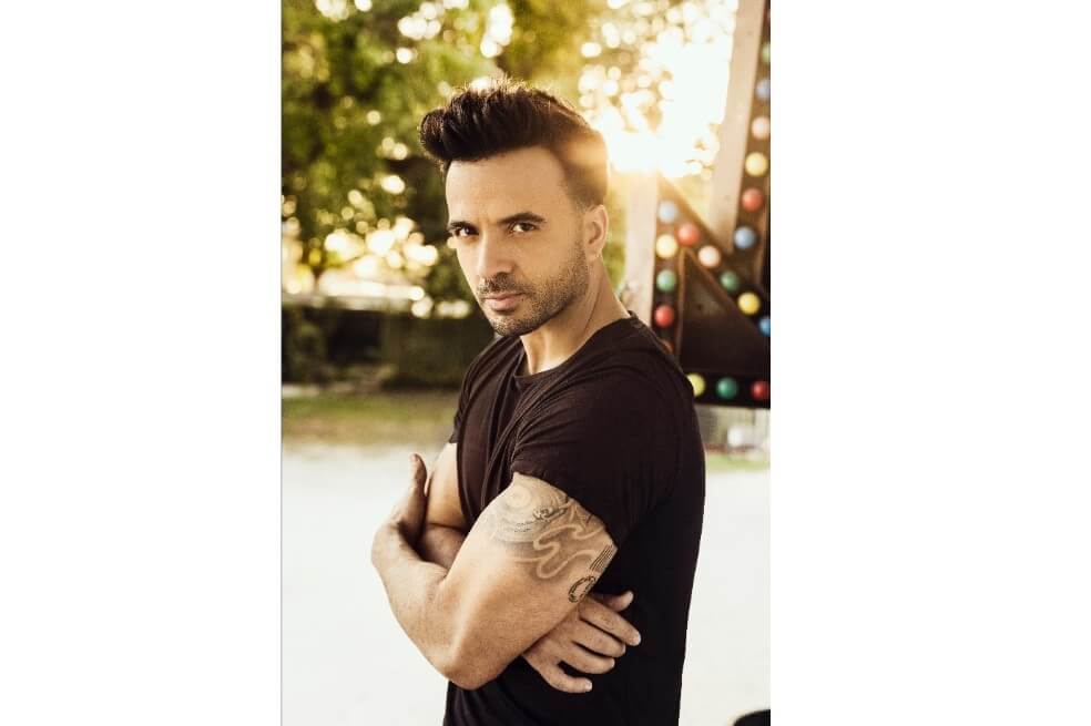 Luis Fonsi lidera las ventas en iTunes con «Vida», «Sway» y «Despacito»