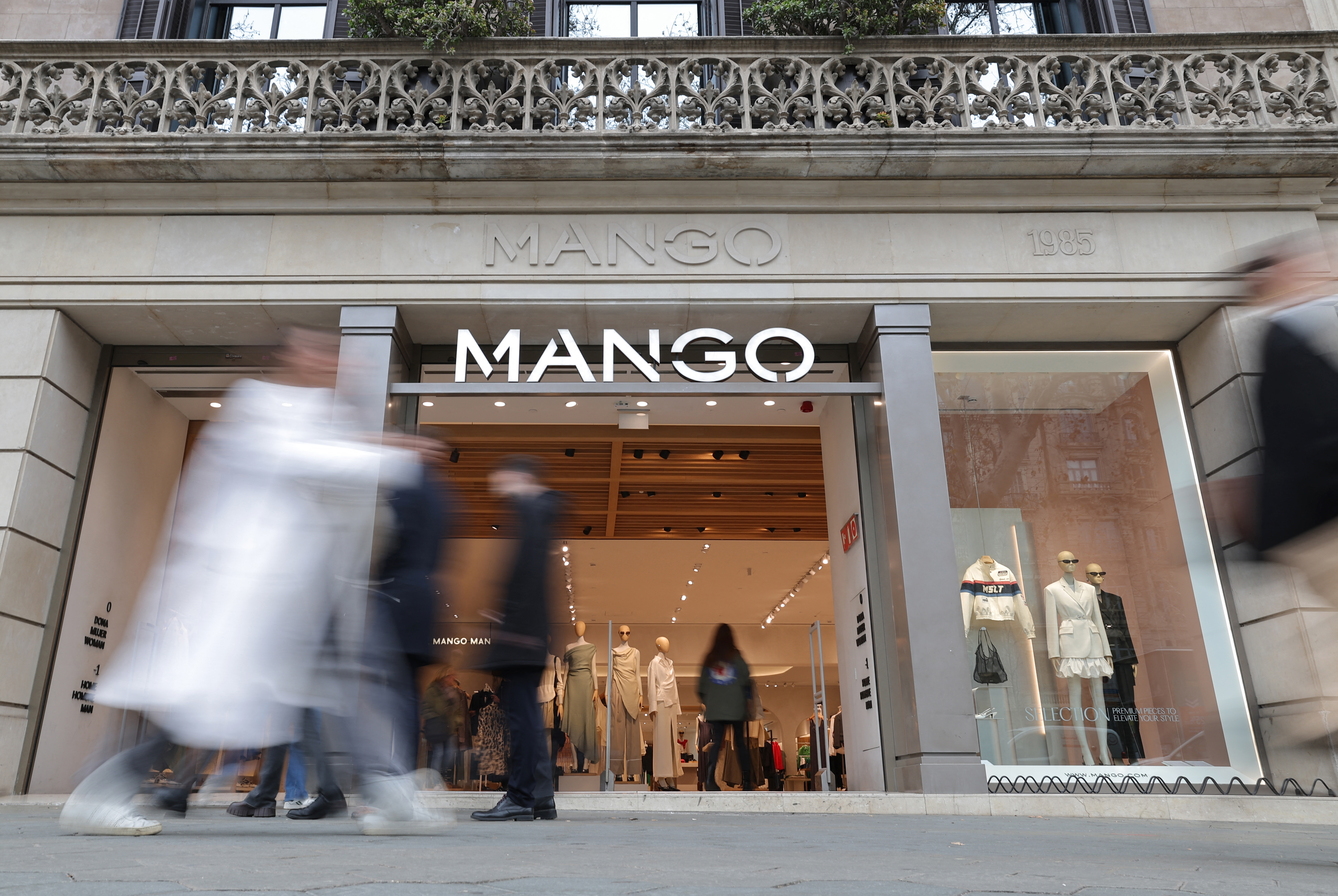 Cuatro décadas después de su creación, Mango acelera su expansión internacional