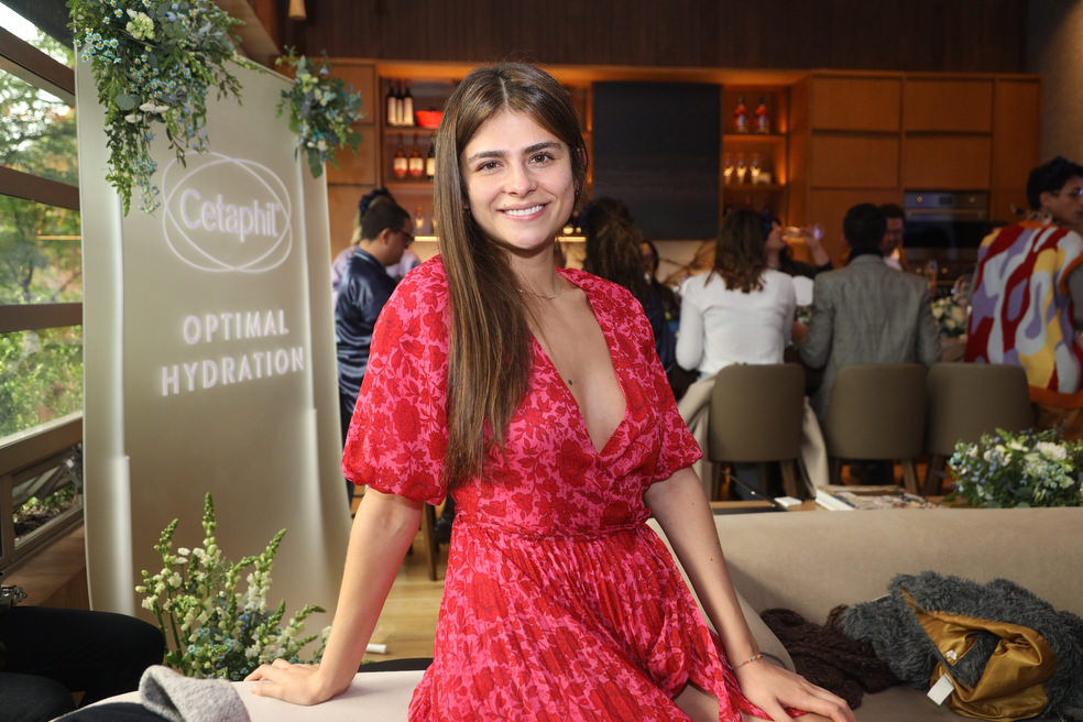 De la mano de los speakers Ari Trejo y Malejo Cangrejo, Cetaphil realizó el lanzamiento de  Optimal Hydration en Bogotá. Una tarde de yoga facial, tips de cuidados de piel y maquillaje. La embajadora de la marca Andrea Serna compartió junto amigas una experiencia única para la piel.