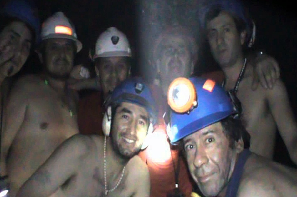 A diez años de los 33 mineros de Chile: del estrellato al abandono