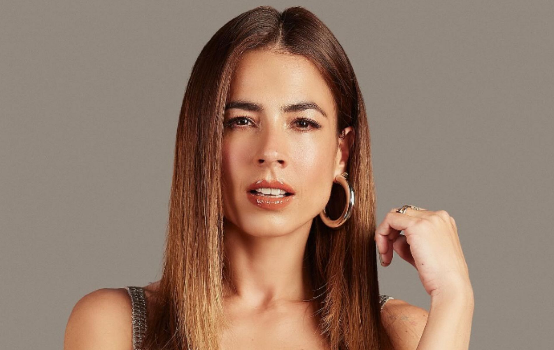 Carla Giraldo, pillada enviando fotos al novio de Karen Sevillano: "Pilas ahí"