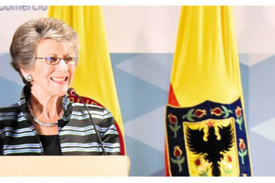 Susan Ness advierte que “las mujeres controlan el 70 % de las decisiones de consumo y gasto en el mundo”. / Cortesía