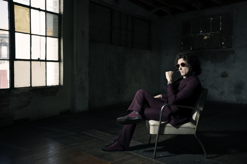 Enrique Bunbury: “‘Posible’ es un disco que mira al presente”