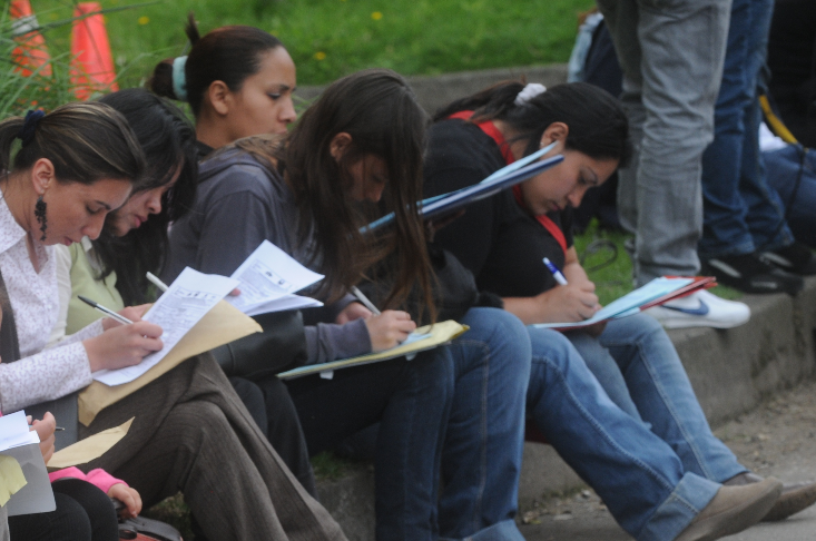 Lista la propuesta del Gobierno para emplear en el sector público a jóvenes sin experiencia laboral