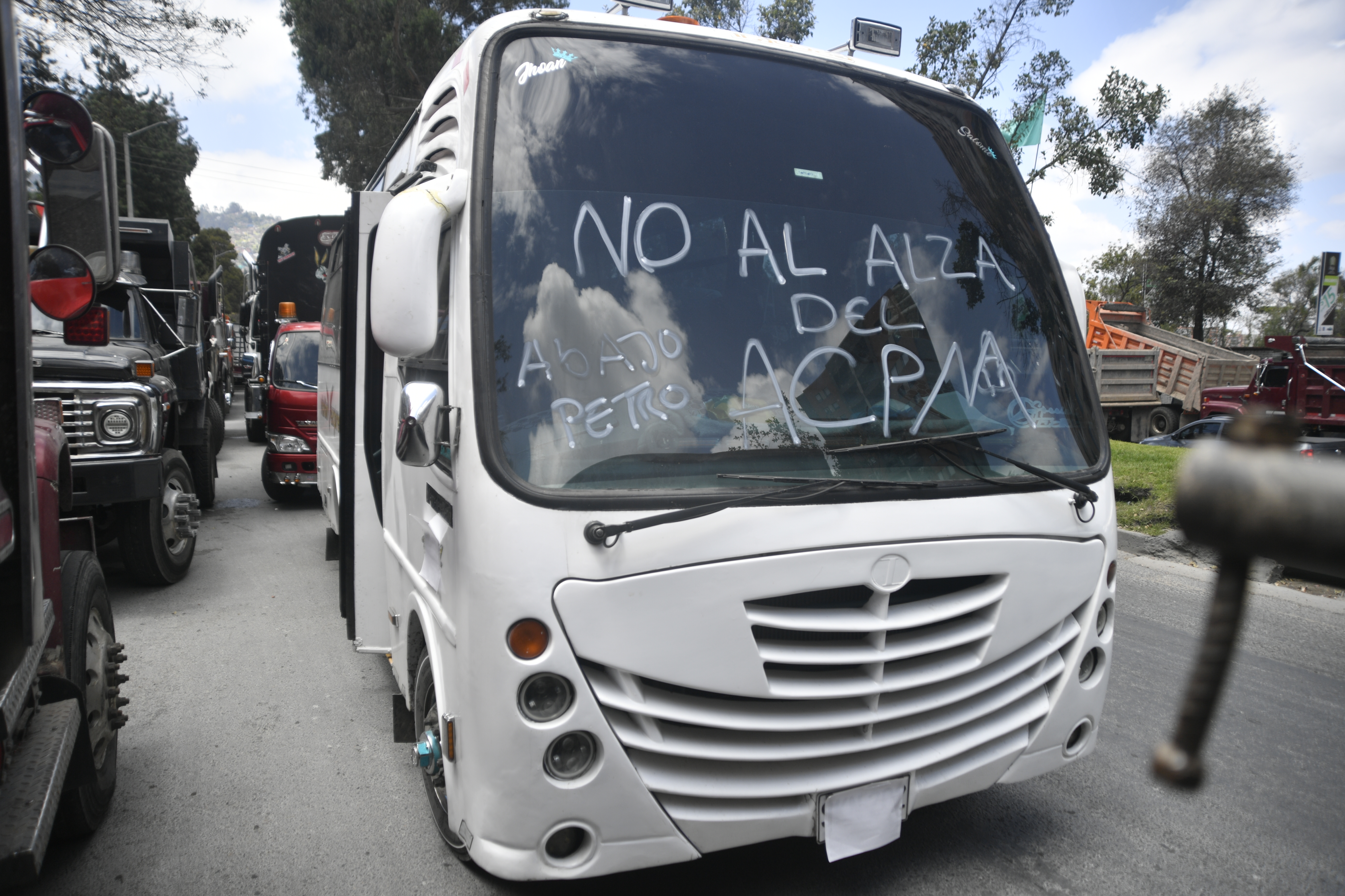 Transportadores dicen que entrarán a paro si el Gobierno no cumple los acuerdos