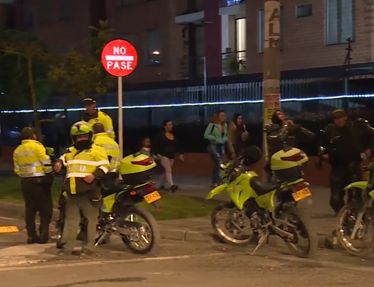 Protestas en Suba por muerte de hombre al que la Policía señala de ser delincuente