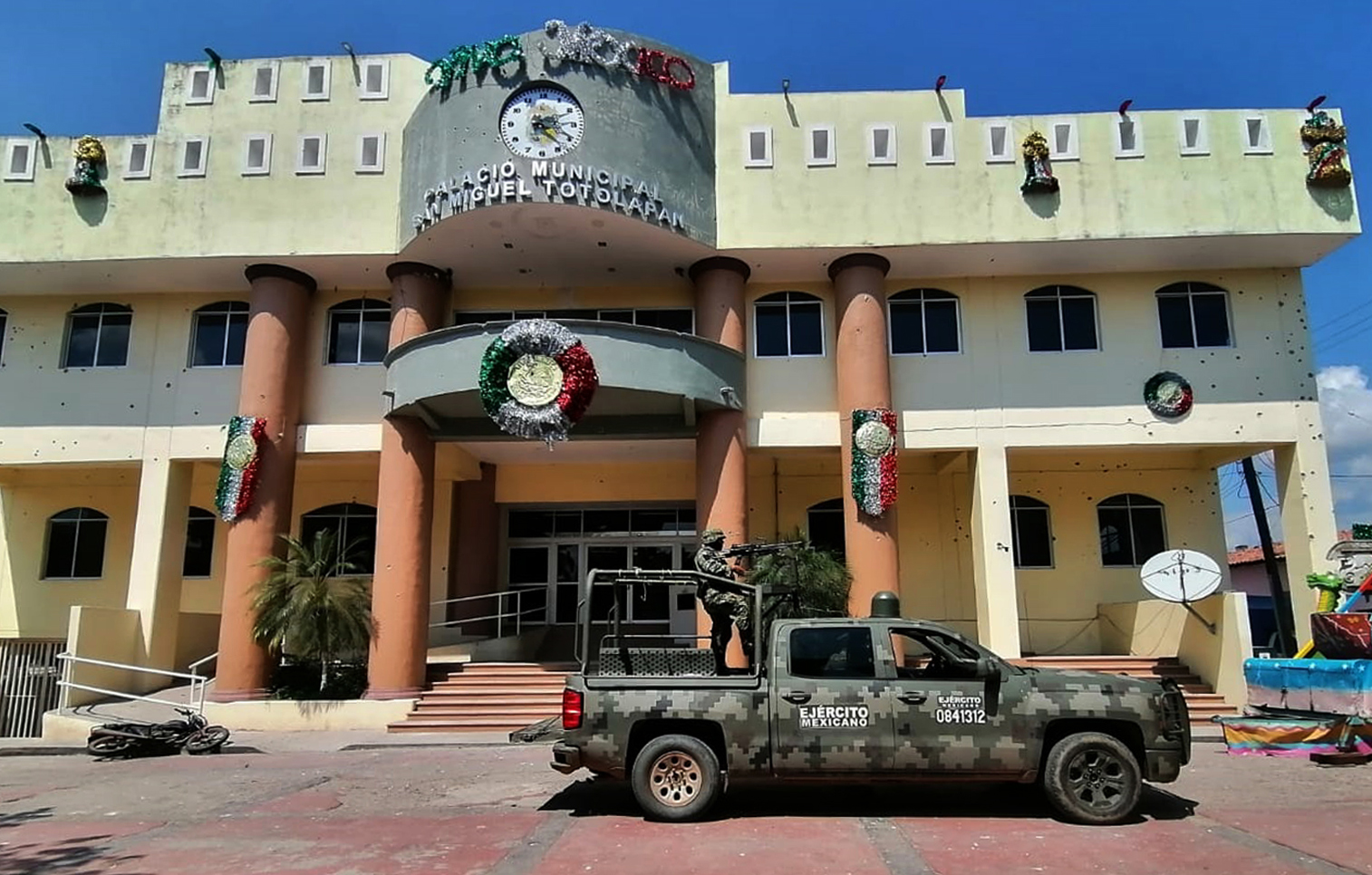 Unos sicarios asesinaron al alcalde de San Miguel Totolapan, México, ¿qué se sabe?