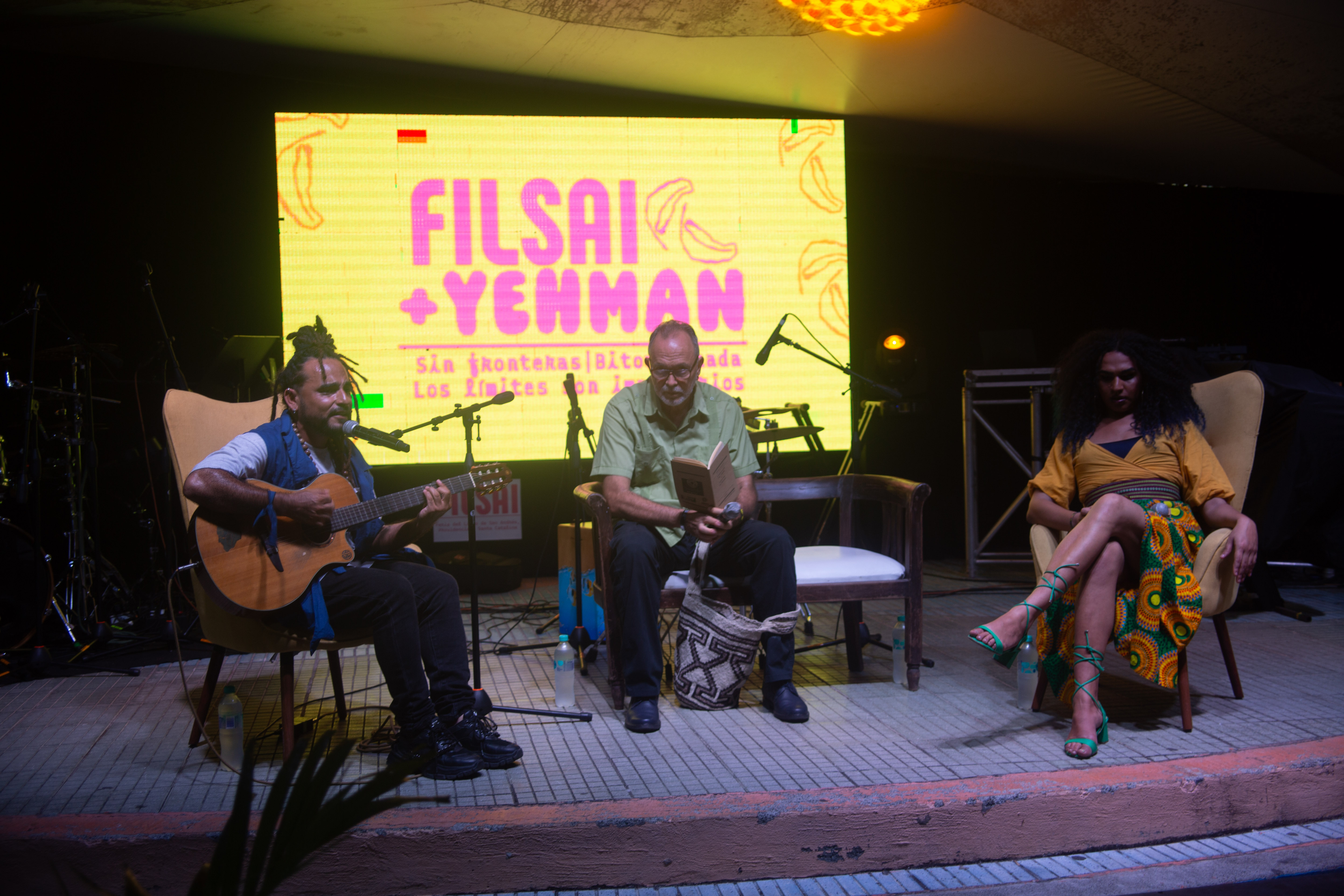 Jueves 19/09/2024 Conversación en homenaje a los músicos de la quijada de caballo en la Plaza Cañon de Morgan de San Andrés.