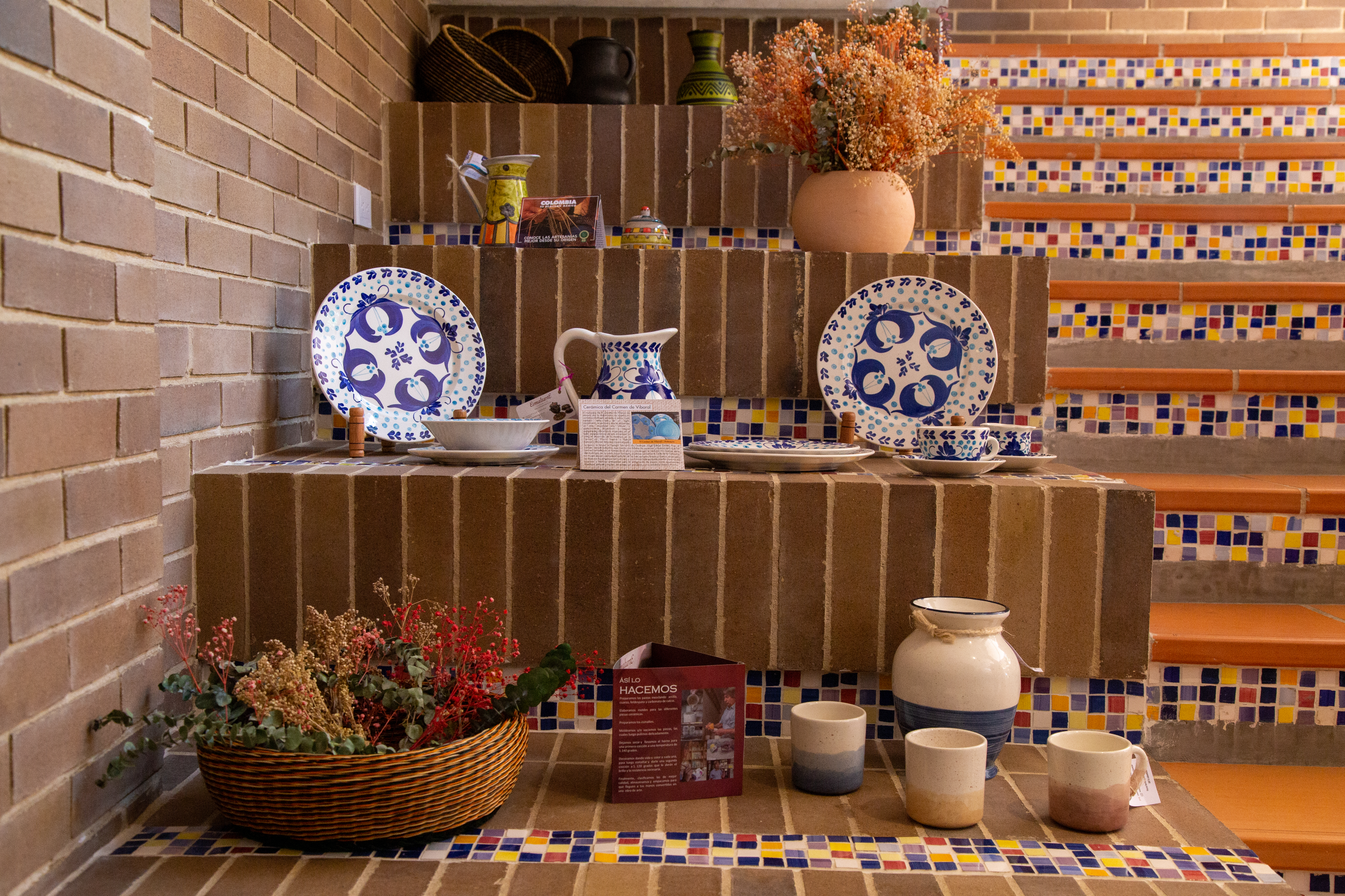 Las vajillas elaboradas por artesanos de El Carmen de Viboral cruzan fronteras.
