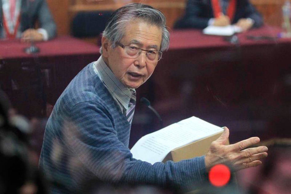 Kuczynski enfrenta nueva crisis tras indultar a Fujimori