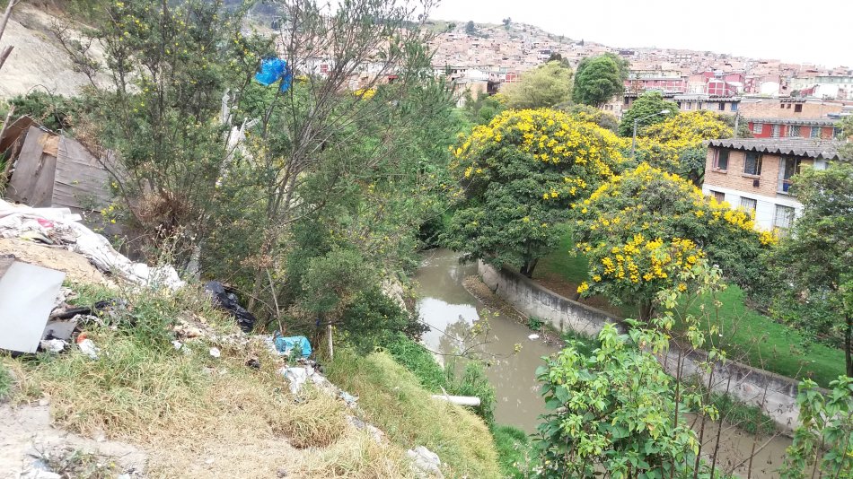 En el barrio El Rosal, pese a estar contratadas, no se adelantaron las obras de mitigación./Cortesía Personería