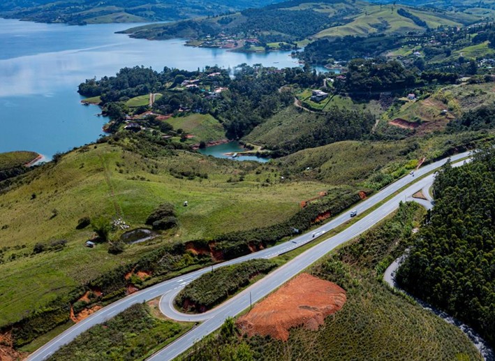 Así está la infraestructura de transporte en el segundo día tras el terremoto