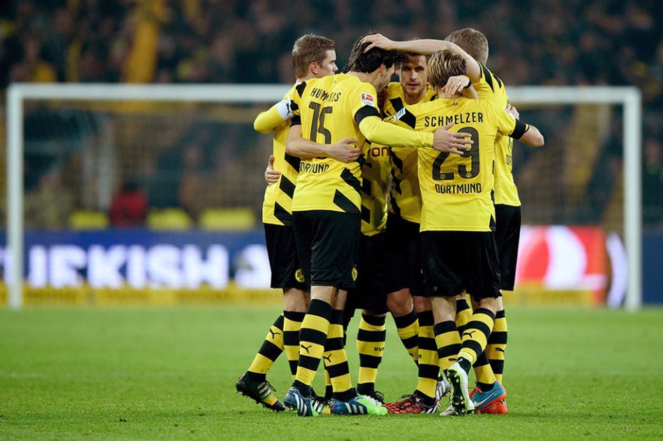 Borussia Dortmund ganó y salió del fondo de la tabla