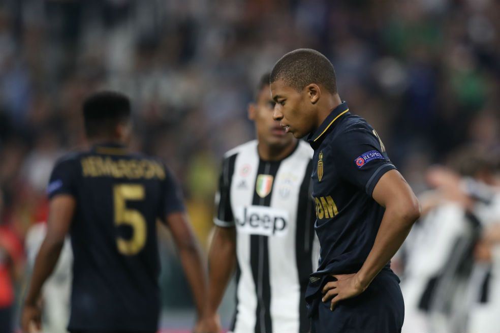 «Nos vamos con la cabeza alta»: Mbappé