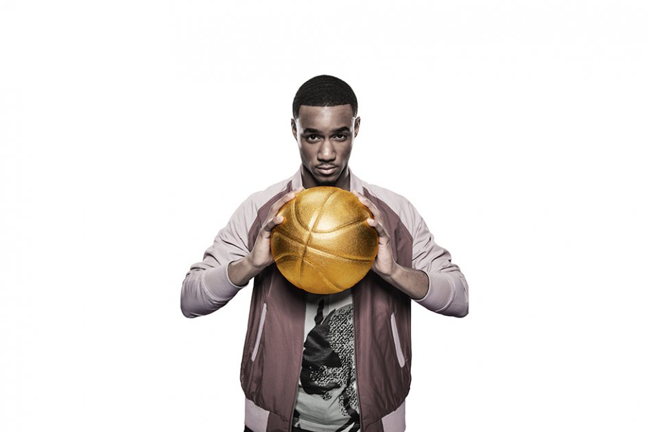 LeBron James presenta el lado desconocido del básquet en serie de TV
