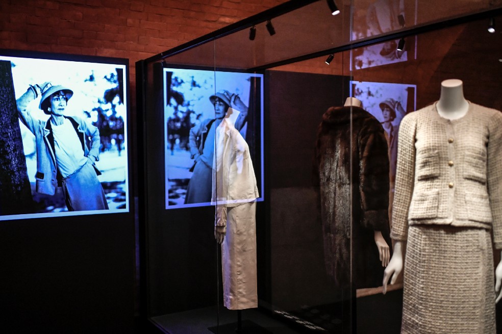 Chanel viste el Palais Galliera de París