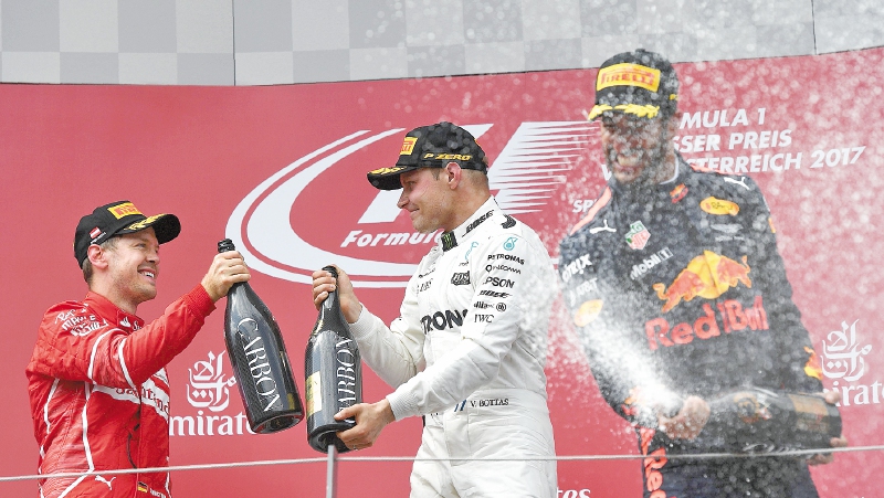 Bottas voló en Austria