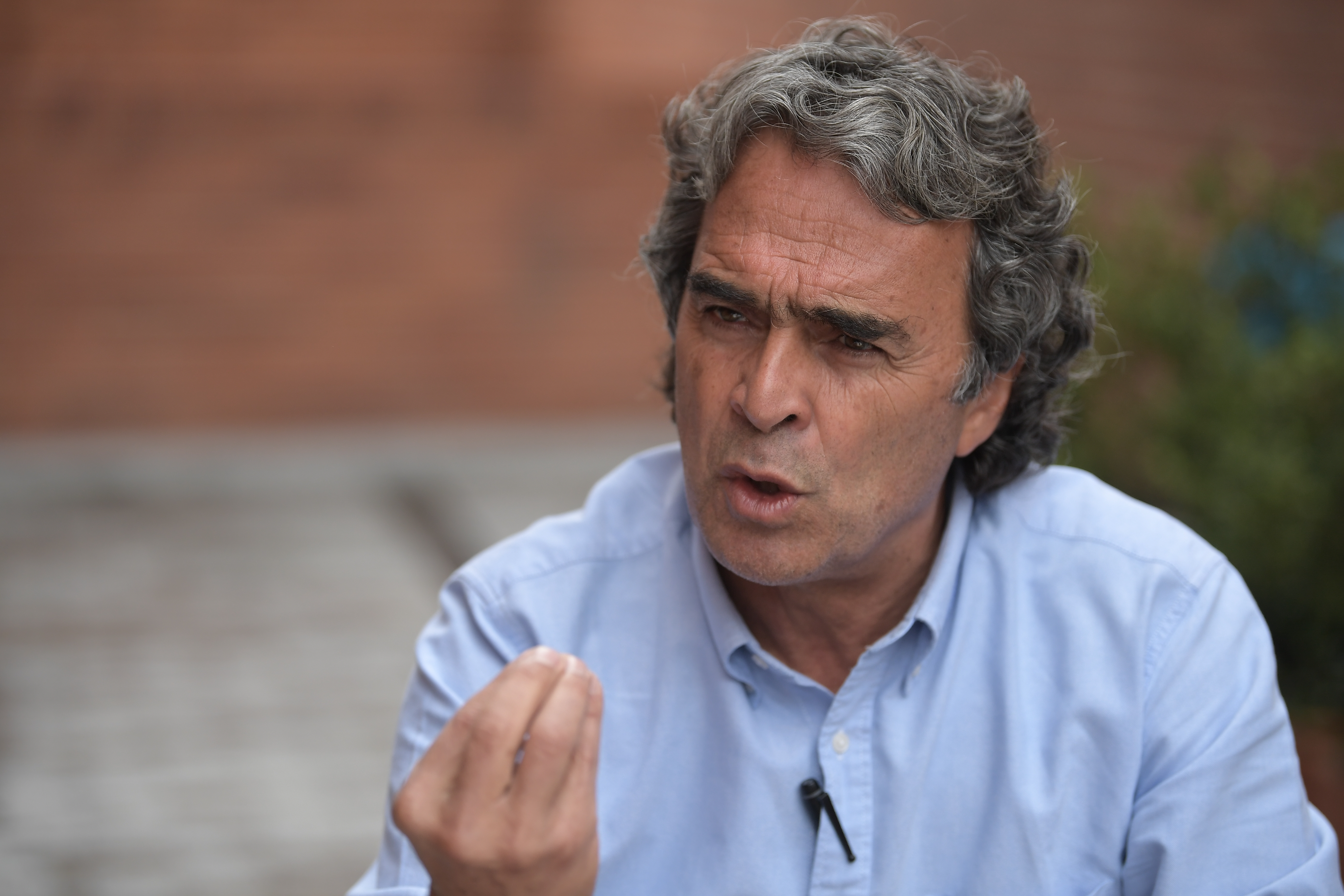 “Descansemos un día de hablar de César Gaviria”: Sergio Fajardo