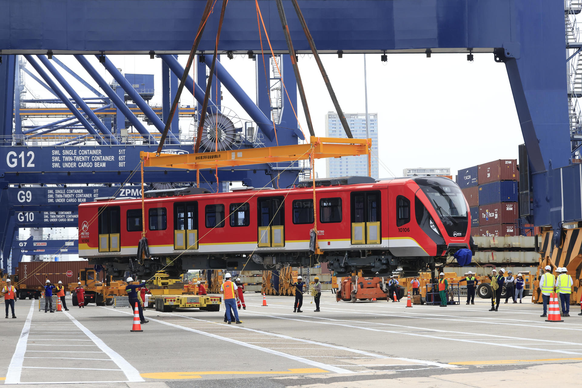 El primer tren del Metro de Bogotá ya está en Colombia