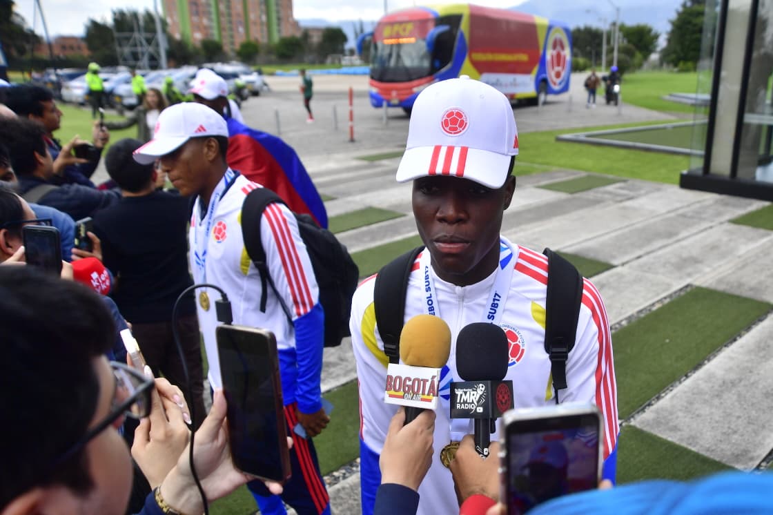 Galería del recibimiento del equipo Sub-17 de Colombia luego del título en el Sudamericano.