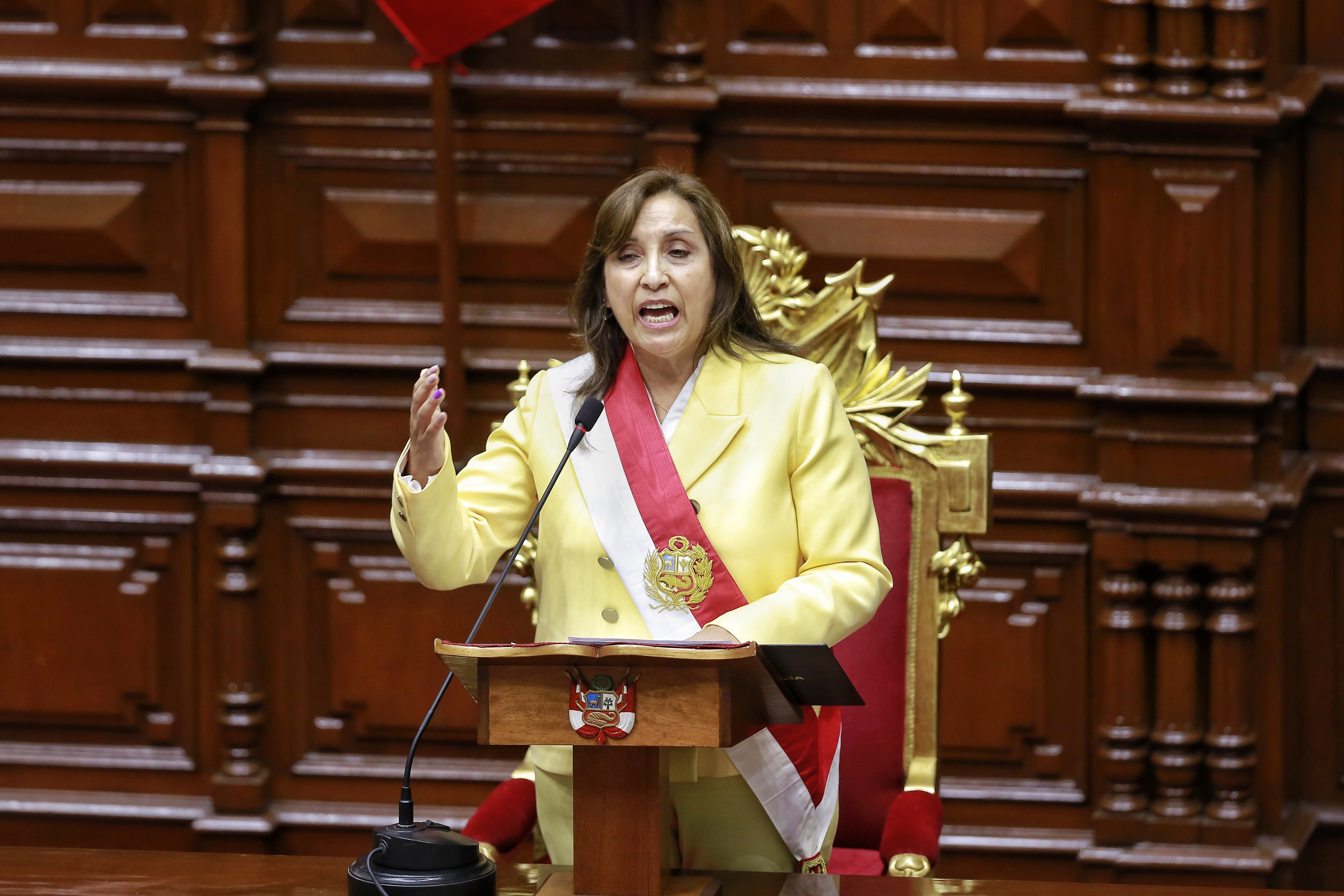 Gobierno de Perú protesta: embajador en Colombia, entre los llamados a consultas