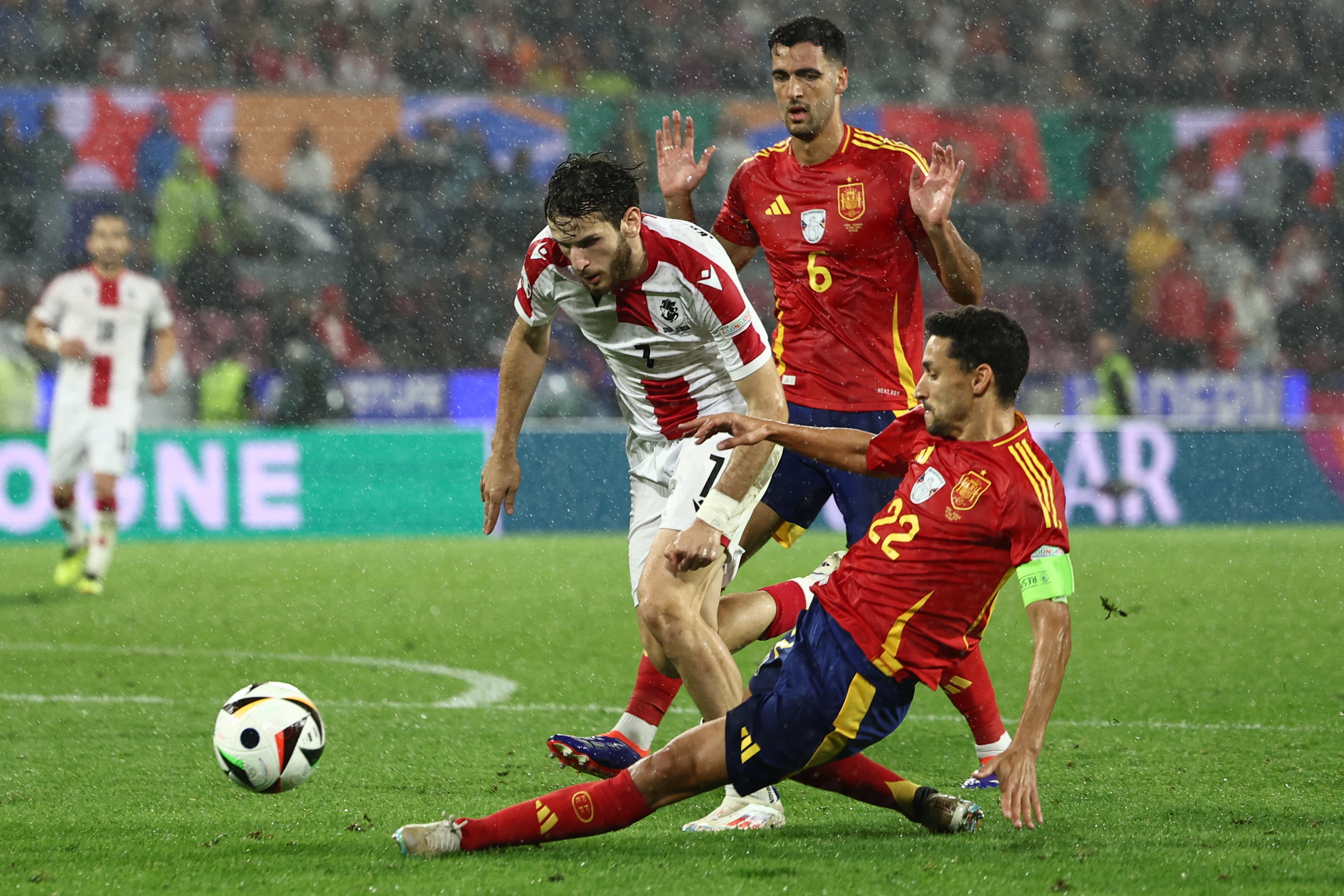España le puso fin al sueño de Georgia y enfrentará a Alemania en cuartos de final