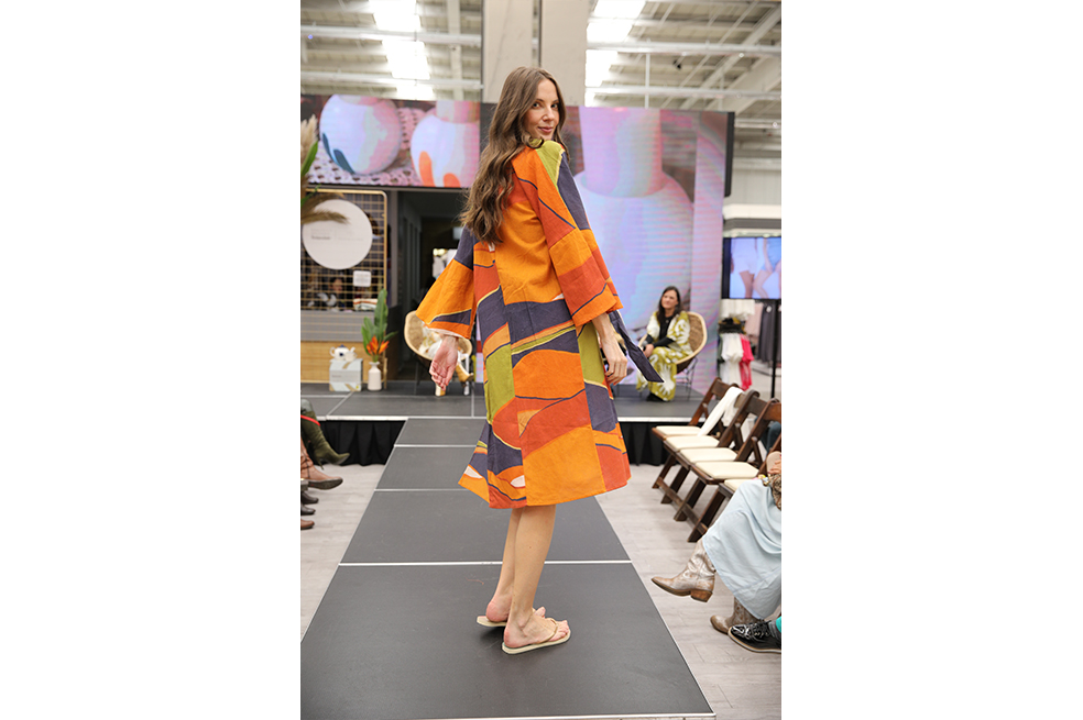 Lanzamiento de Arkitect bronzini finlandek coleccion CALA DE LA CRUZ