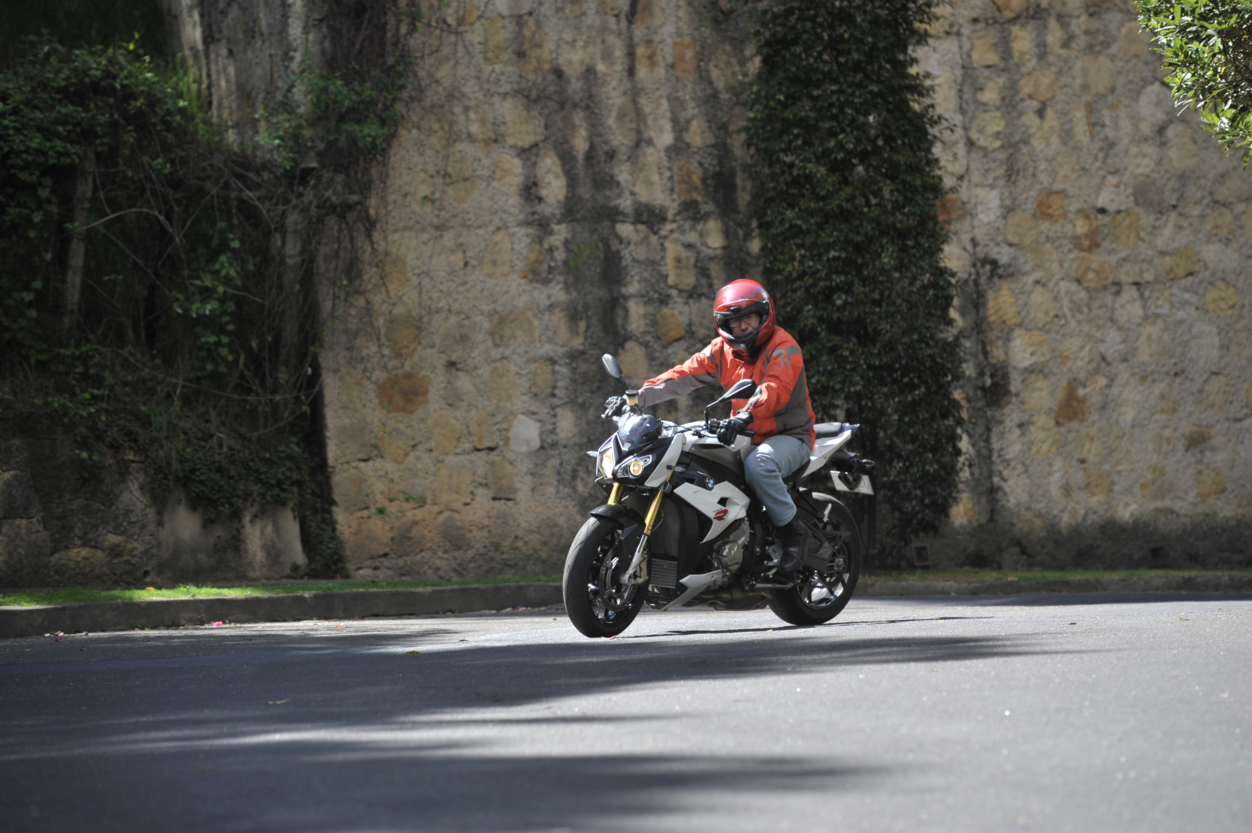 Motocicleta BMW S 1000 R - año 2014