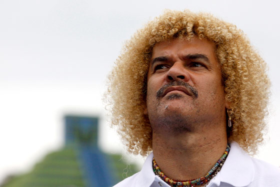 Teo debe callarse y adaptarse a River Plate: Carlos Valderrama