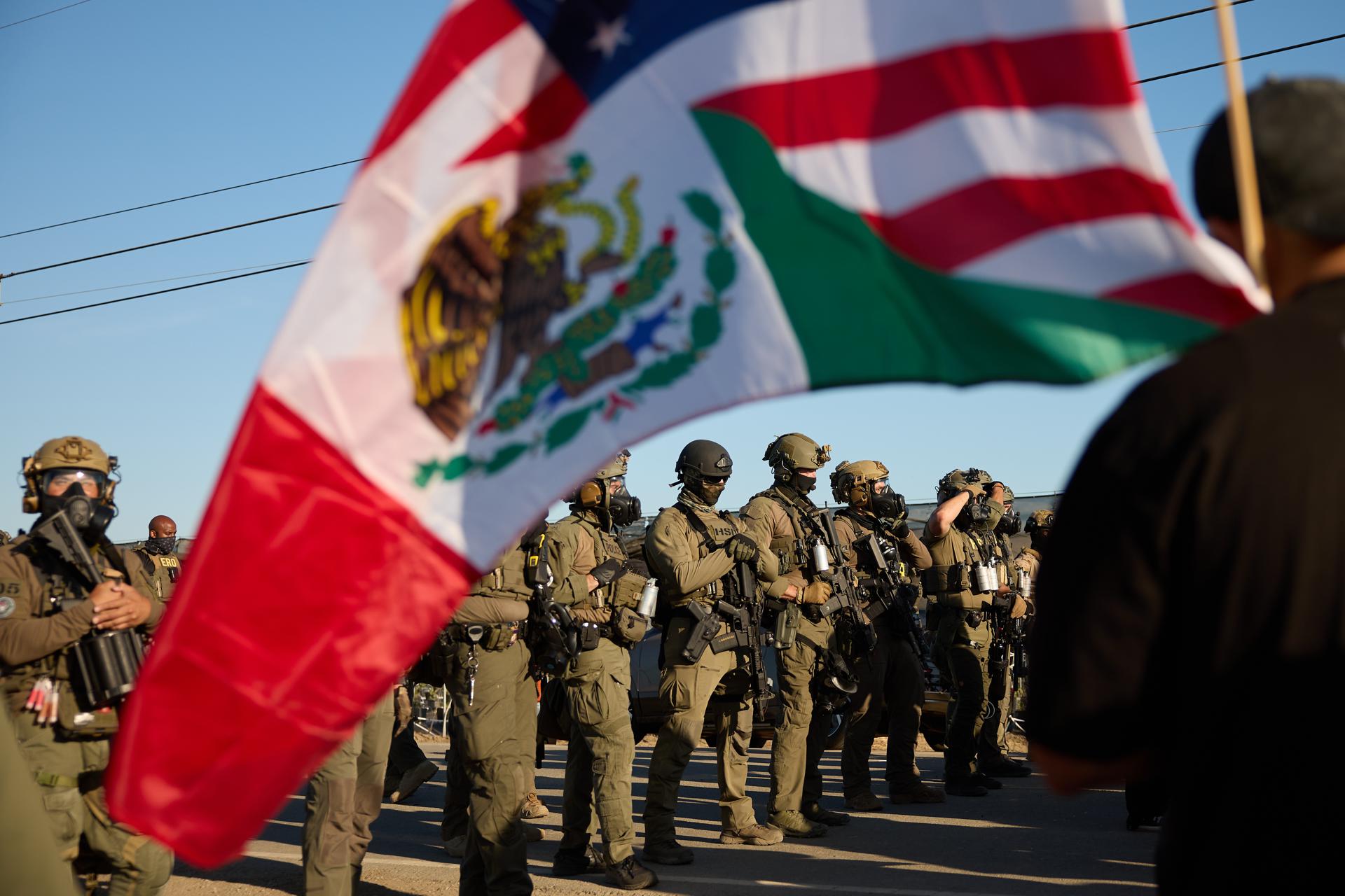 Diez mexicanos han muerto bajo custodia de ICE, reporta el Gobierno