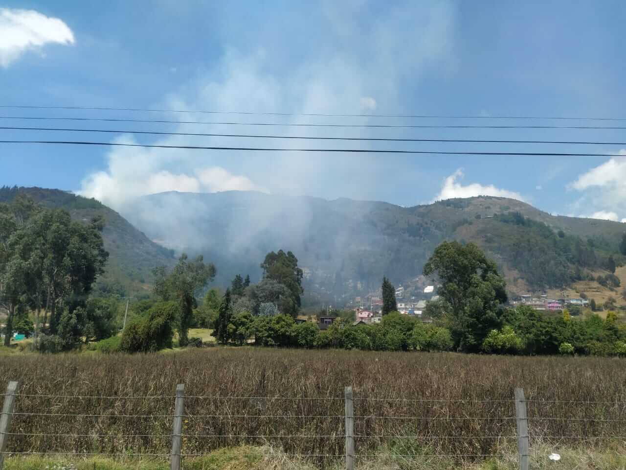 Bomberos de Cundinamarca reportan que hay cinco incendios activos