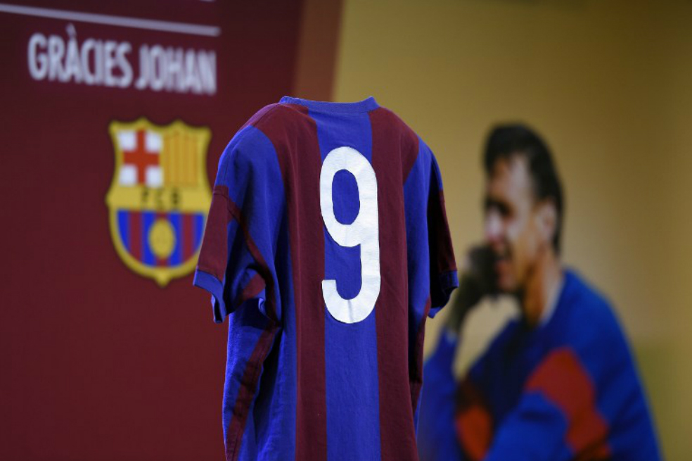 Barcelona pondrá una estatua de Cruyff en el Camp Nou