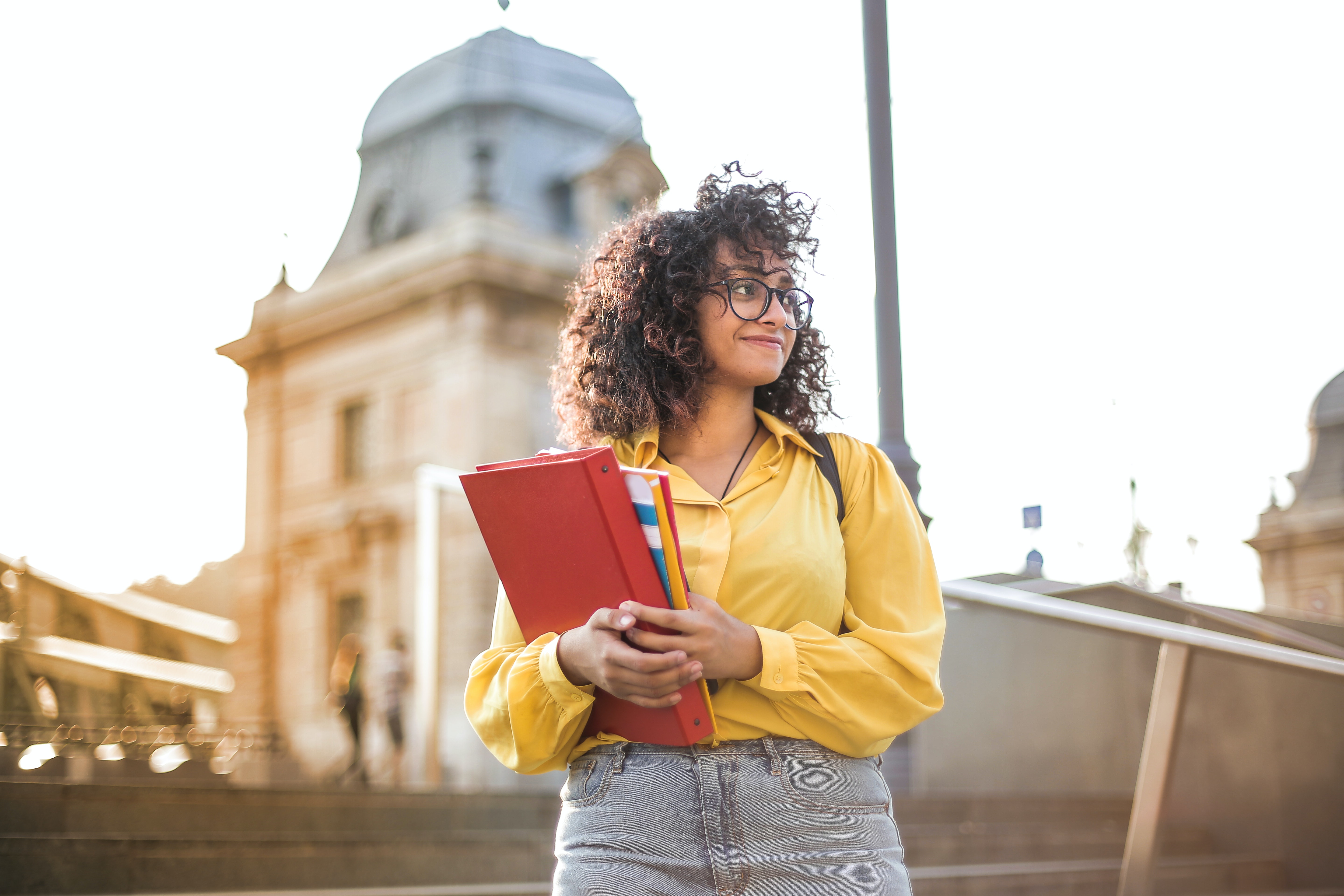 Estudiar en EE.UU, España, Alemania o U.K: estas entidades le dan becas