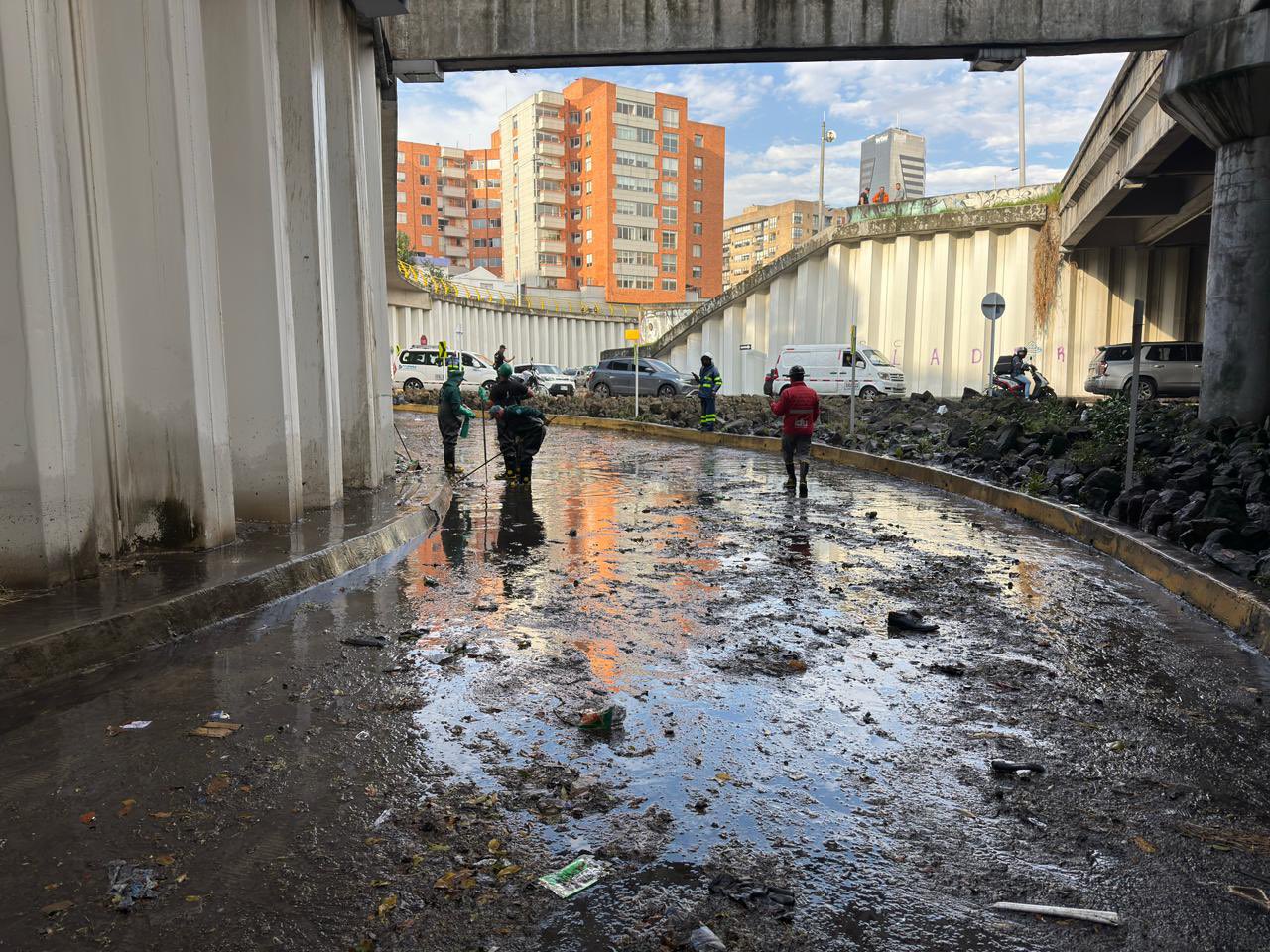 Se volvió a inundar el deprimido de la 94: qué pasó tras las lluvias en Bogotá