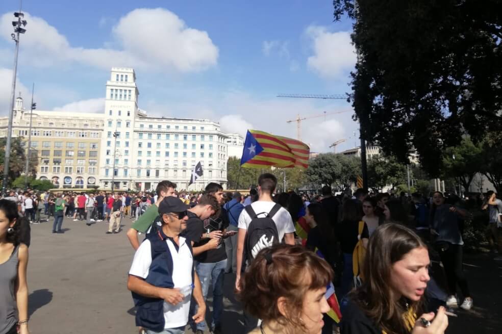 En fotos: los independentistas catalanes estallan tras la condena de sus líderes