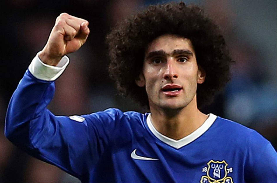 Fellaini es nuevo volante de Manchester United