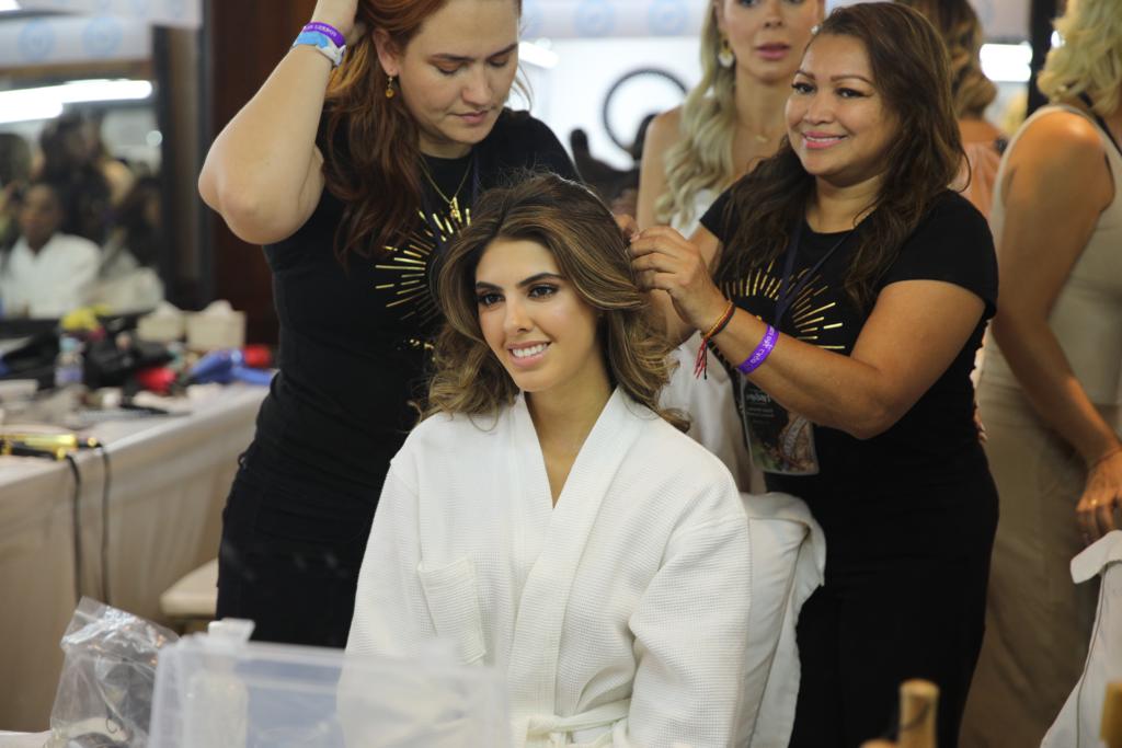 Así fue el detrás de cámaras del maquillaje a la candidatas a Señorita Colombia