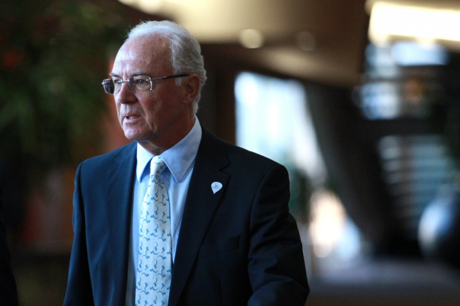 Investigación sobre sobornos para Mundial 2006 involucraría a Beckenbauer