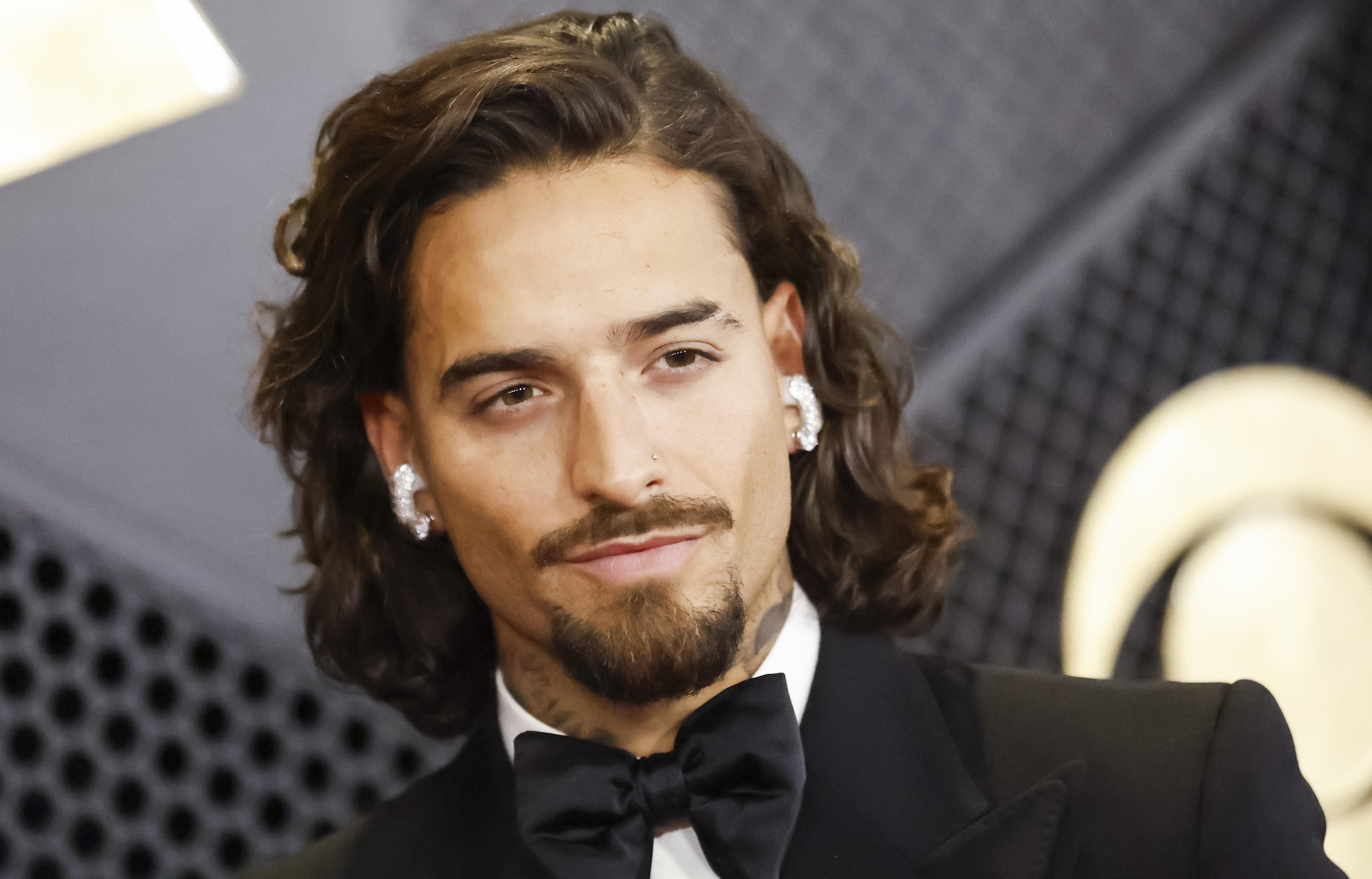 ¿Cuánto cuesta el lujoso reloj que lució Maluma en los Grammy?