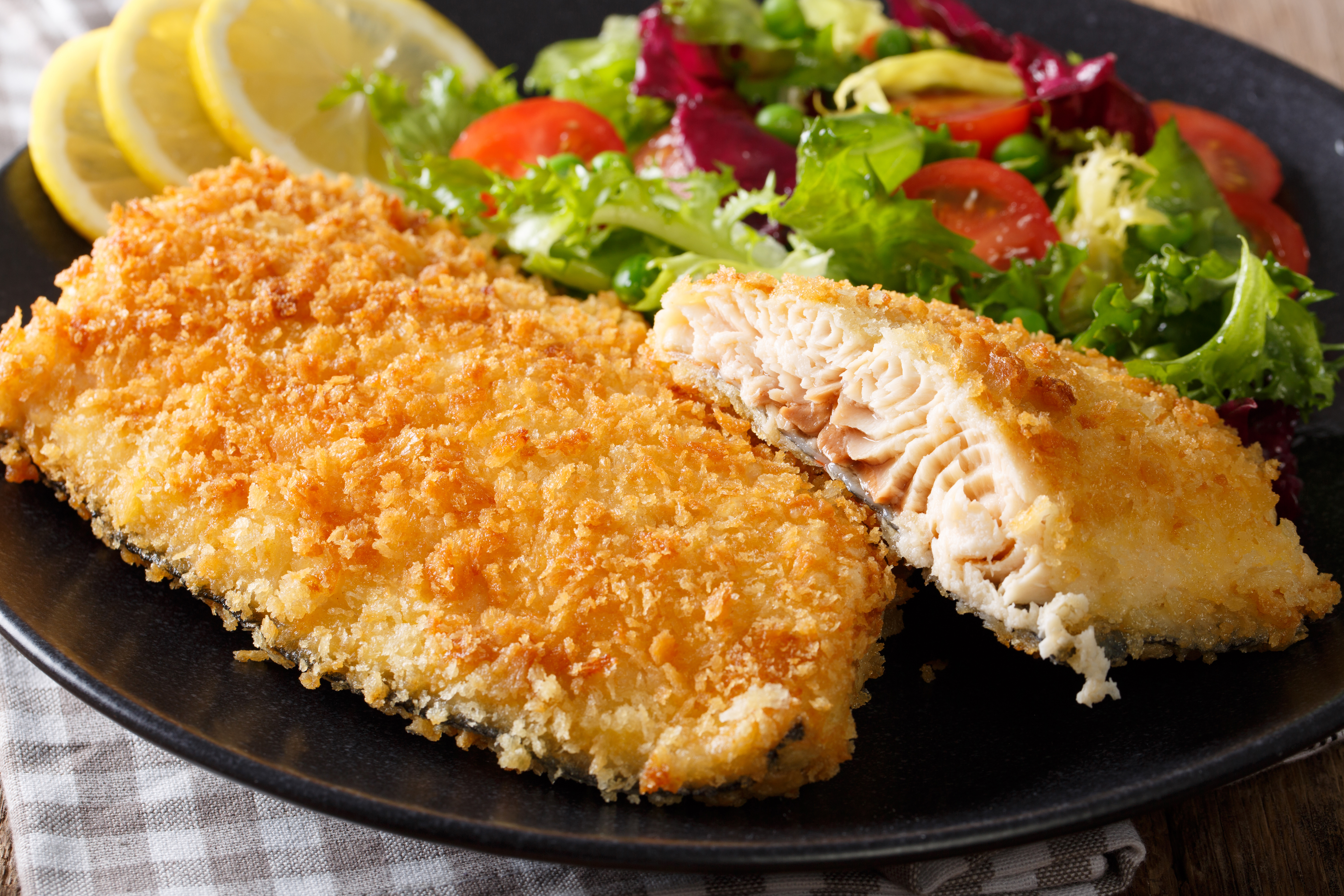 Receta fácil: pescado frito crocante con rebozado de cerveza