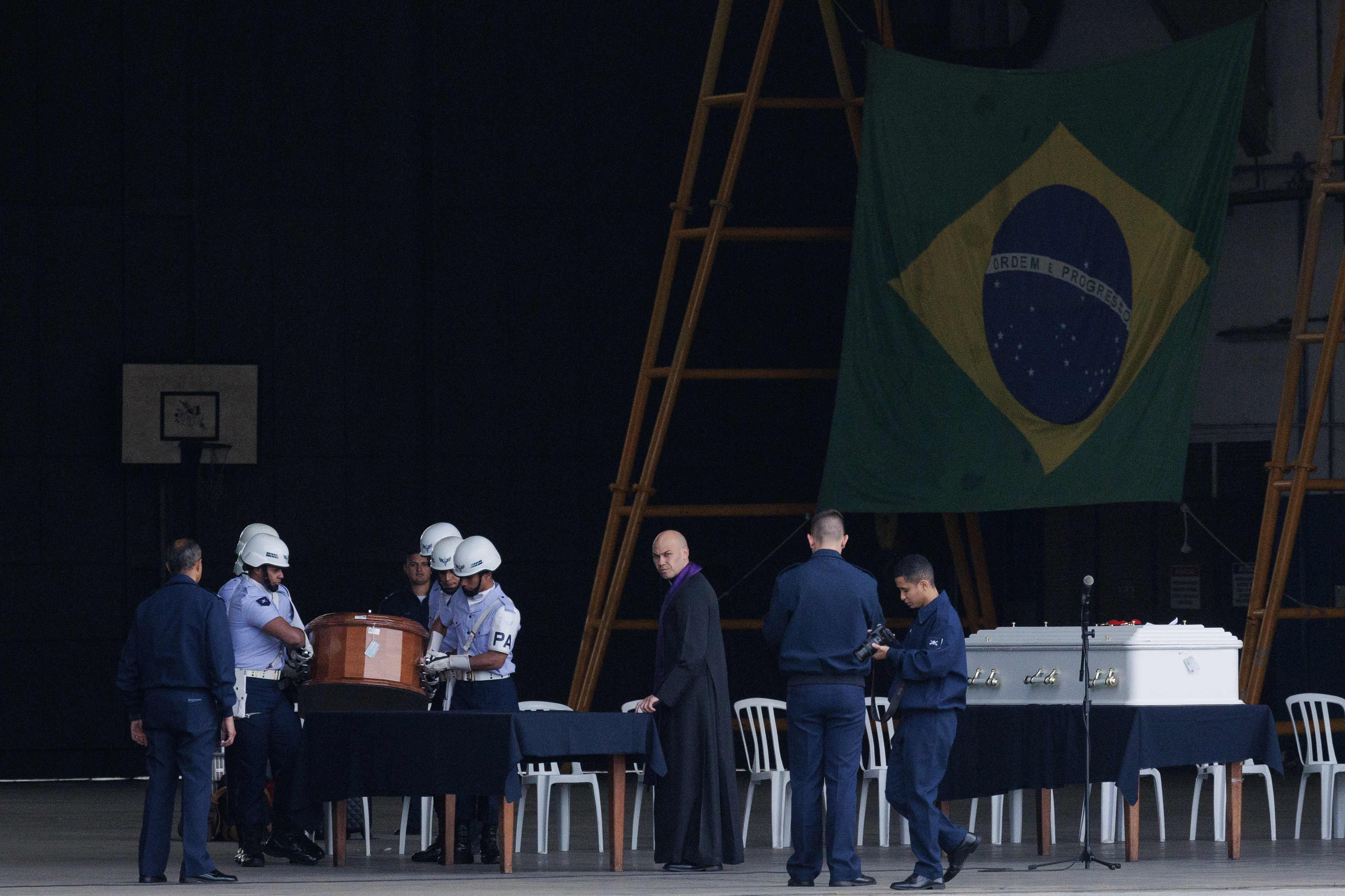 Brasil: pasajeros del avión que se estrelló murieron inmediatamente por el impacto