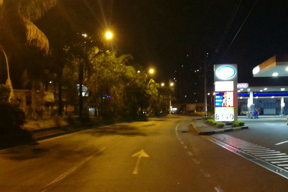 Atentan contra bus del Esmad de la Policía en Bello, Antioquia