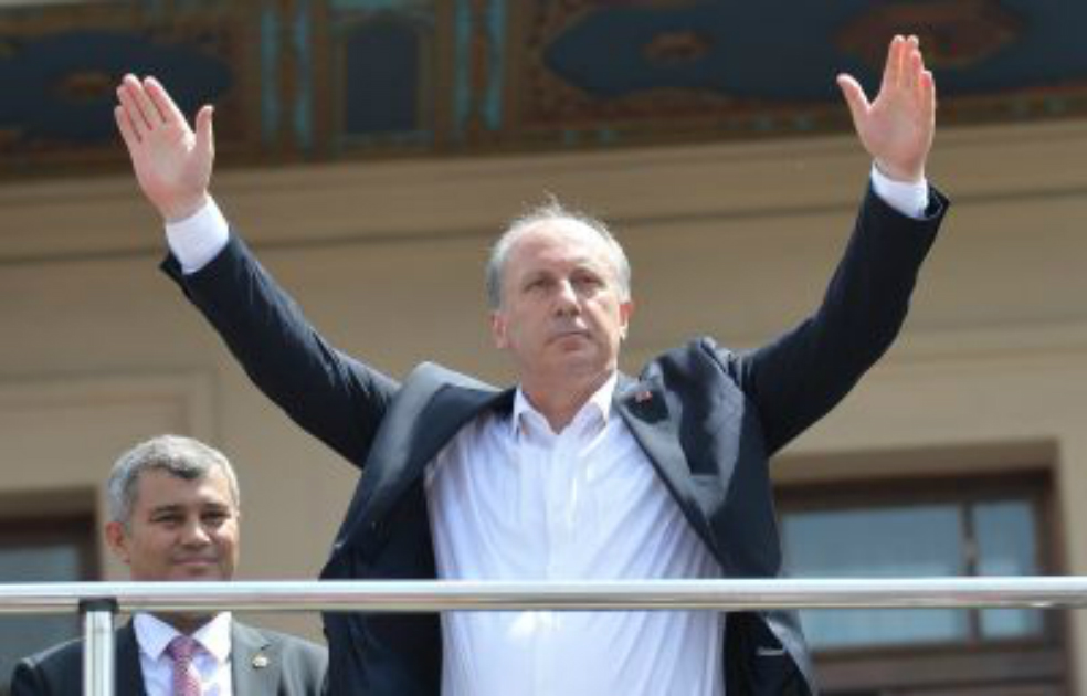 Turquía: Un físico intentará quitarle el poder a Erdogan
