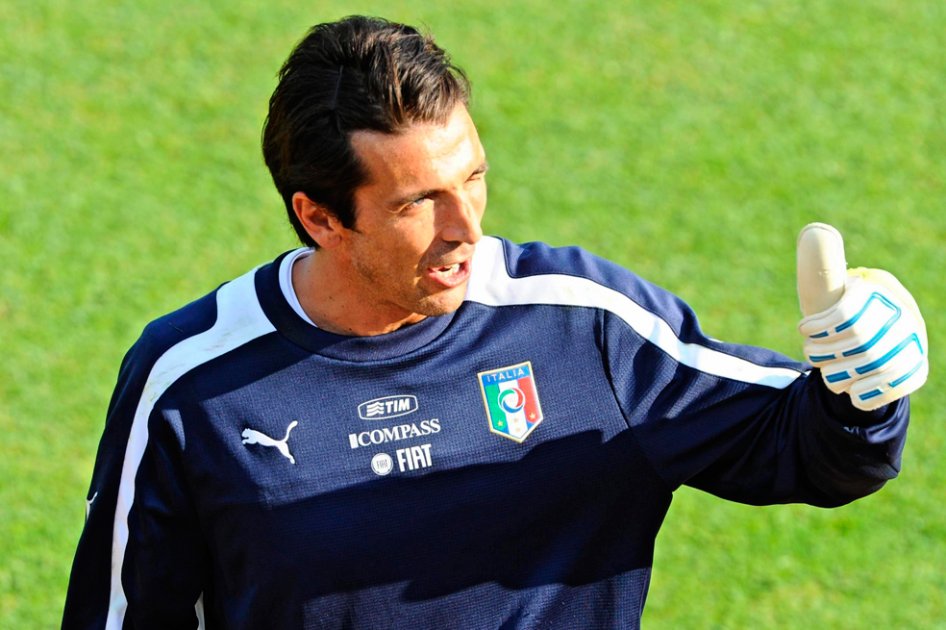 Italia, a una victoria de Brasil 2014