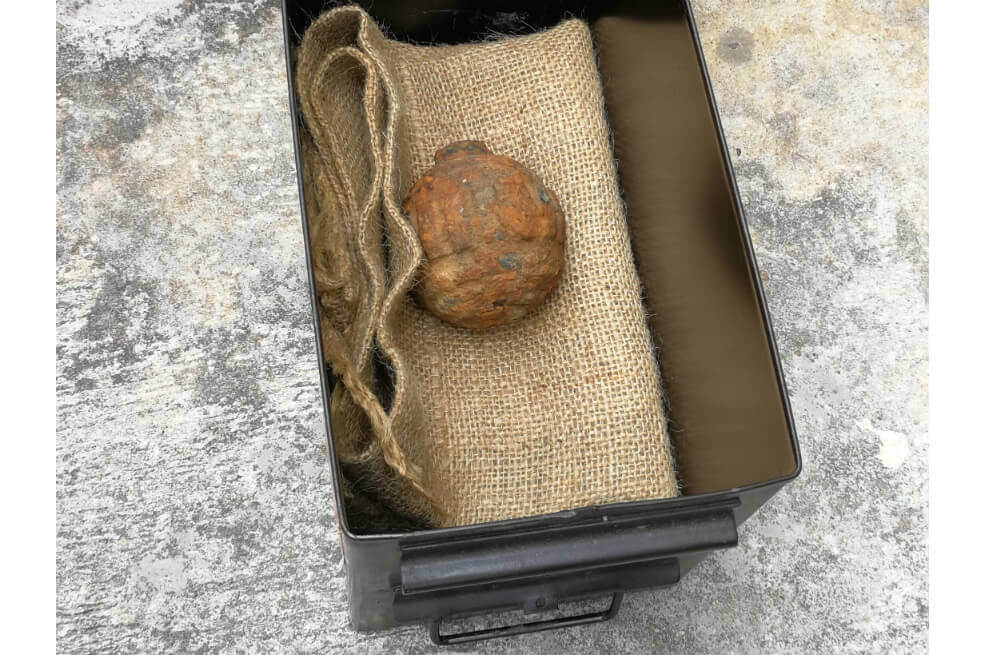 Hallan una granada de la Primera Guerra Mundial en un cargamento de papas francesas
