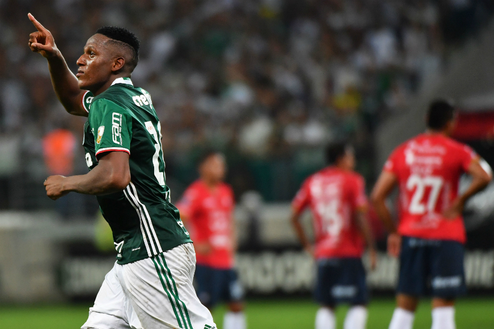 Yerry Mina aún no viaja a Barcelona