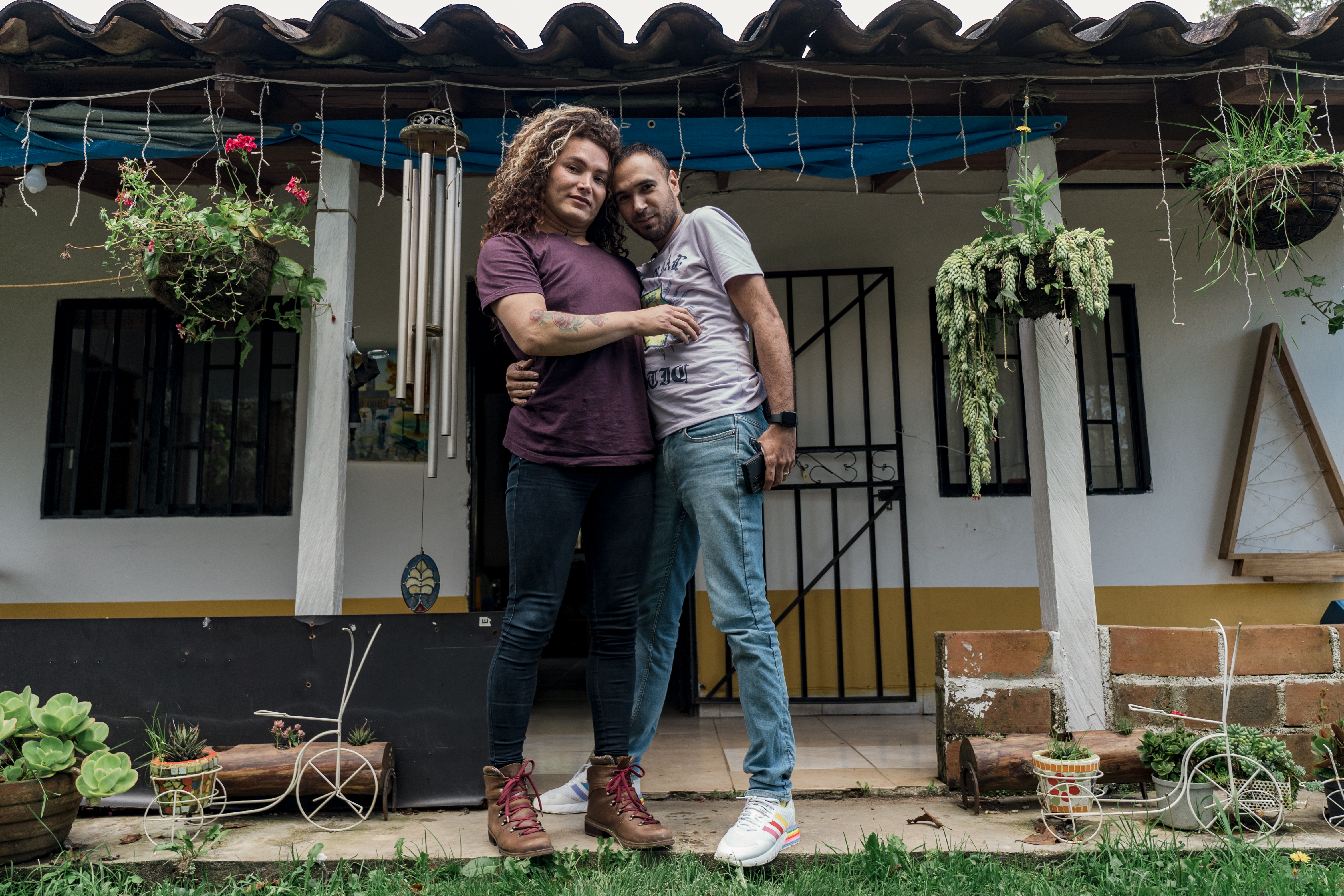 Raúl Valencia, persona no binaria y activista, es uno de los mejores amigos de Dani.