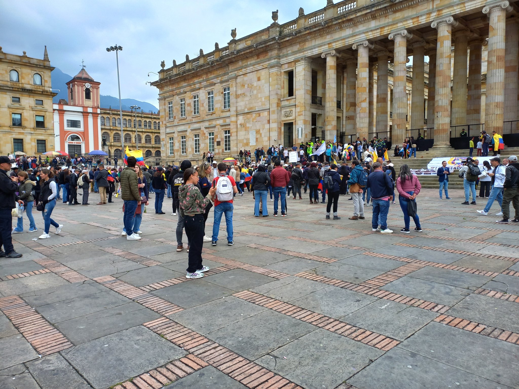 Así avanzan las manifestaciones en contra de las reformas del gobierno Petro